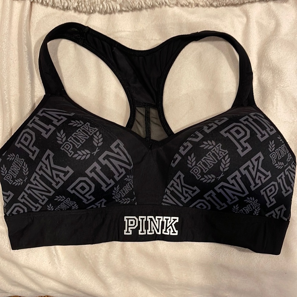 Pink/VS workout Bra size Medium
